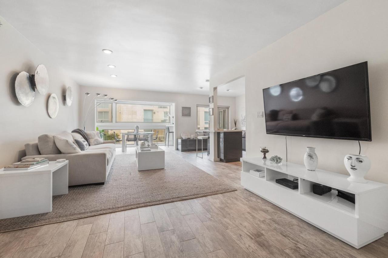 Beachfront Oasis Apartamento