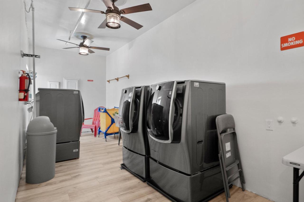 Beachfront Oasis Apartamento *
