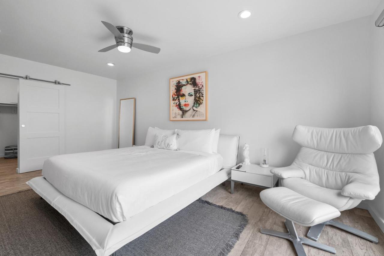 Beachfront Oasis Apartment *